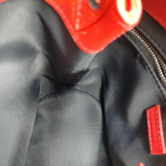 Burberry Red Leather  Shoulder Bag mon625-101025 - Picture 12 of 16